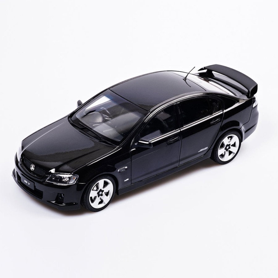 Shop Authentic Collectables | 1:18 Holden Ve Commodore Ss V - Phantom Metallic