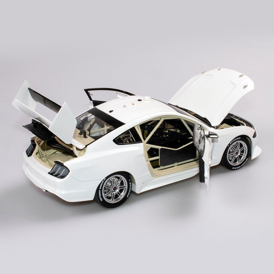 Shop Authentic Collectables | 1:18 Ford Mustang Gt Supercar - Gloss White Plain Body Edition