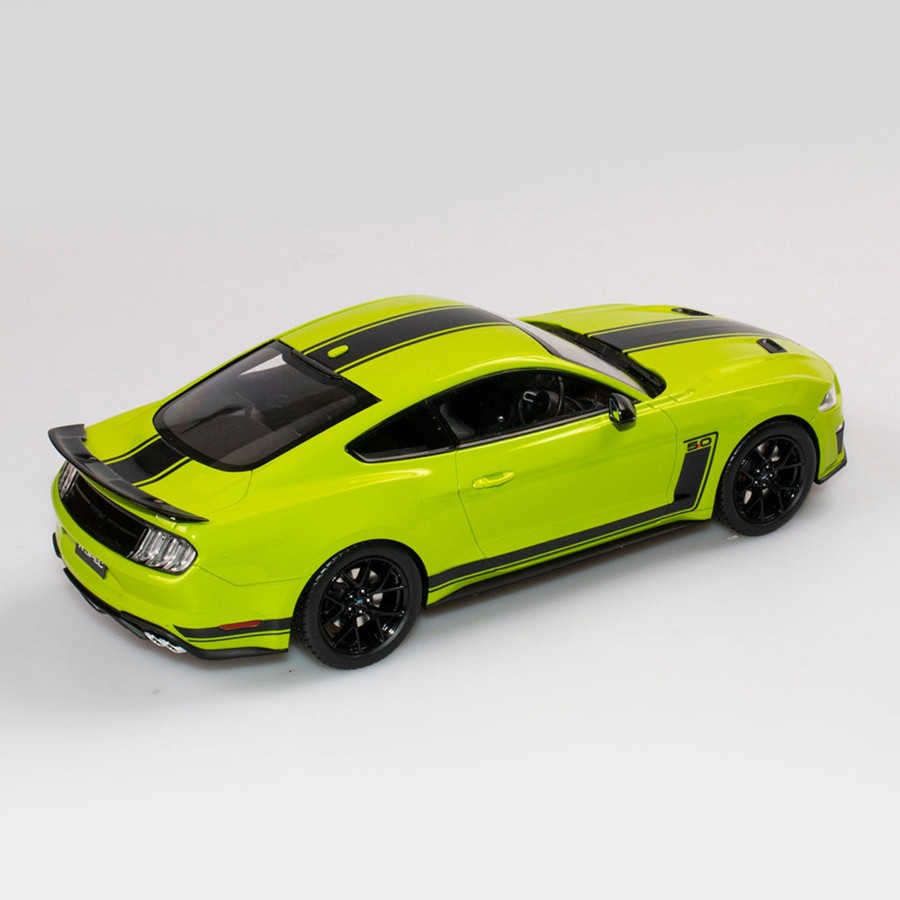 Shop Authentic Collectables | 1:18 Ford Mustang R-Spec - Grabber Lime